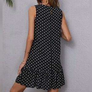 (Never Worn) EMERY ROSE Polka Dot Ruffle Hem Dress